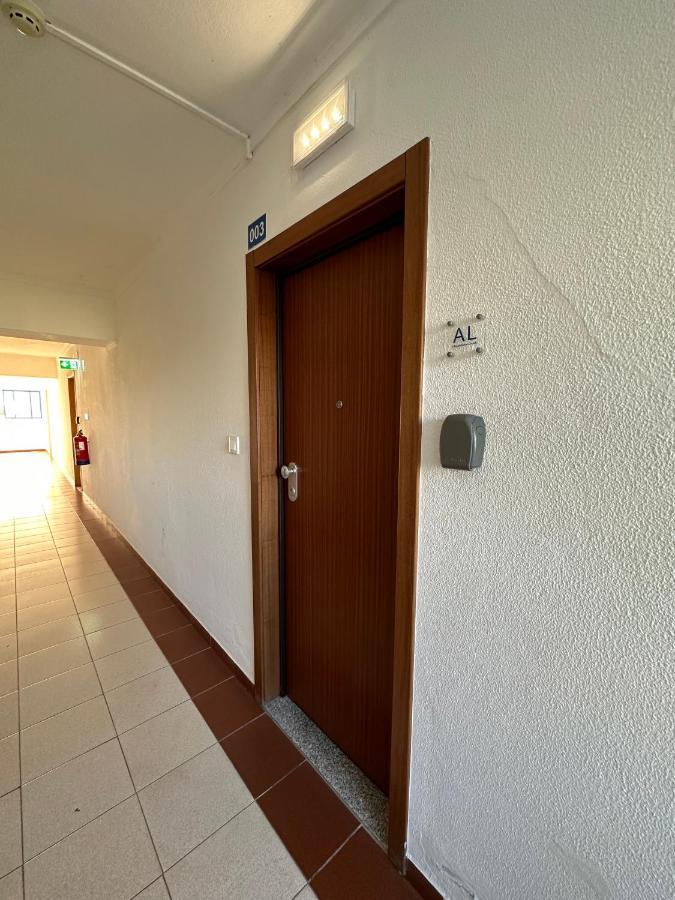 Charming Apartment In Portimao Wi-Fi/Ac Buitenkant foto